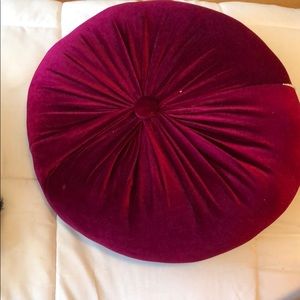 Round Velvet Throw Pillow